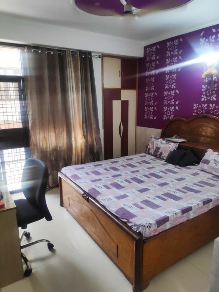 Bedroom, sector 4 2 Bedroom 1651 Sq.Ft. Independent House In Sector 4 Gurgaon 10553669