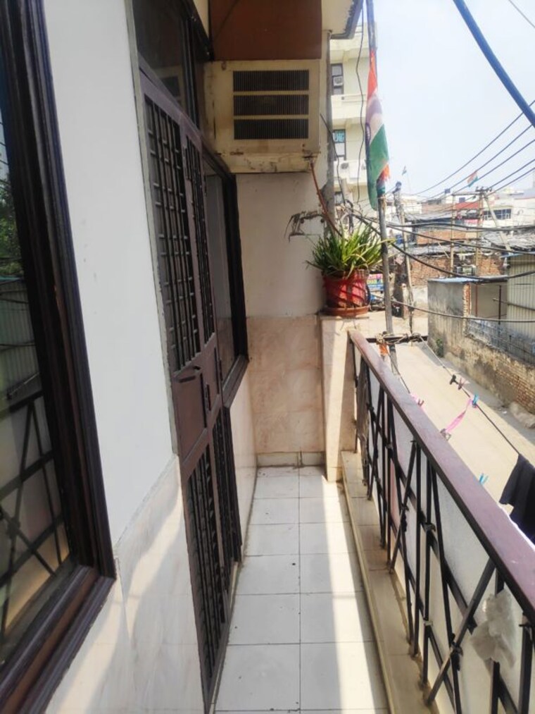 Balcony, sector 4 2 Bedroom 1651 Sq.Ft. Independent House In Sector 4 Gurgaon 10553669
