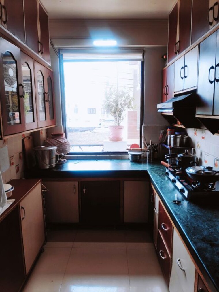 Kitchen, sector 4 2 Bedroom 1651 Sq.Ft. Independent House In Sector 4 Gurgaon 10553669