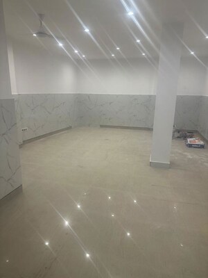 Room in  Office Space at Greater Kailash – for Rent