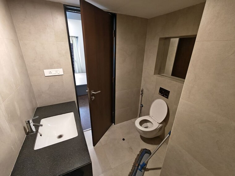Attached Bathroom, lodha-belmondo 1 Bedroom 500 Sq.Ft. Apartment In Gahunje Pune 10478541