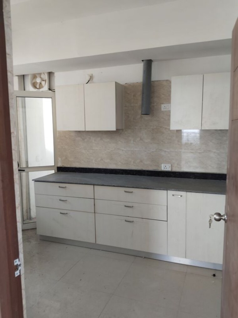Kitchen, jaypee-kalypso-court 3 Bedroom 2619 Sq.Ft. Apartment In Sector 128 Noida 10553709