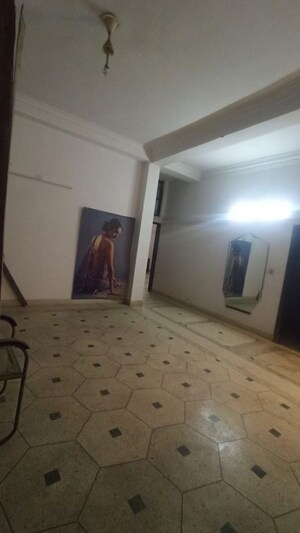 Bedroom in 4 BHK Builder Floor at Saket – for Rent