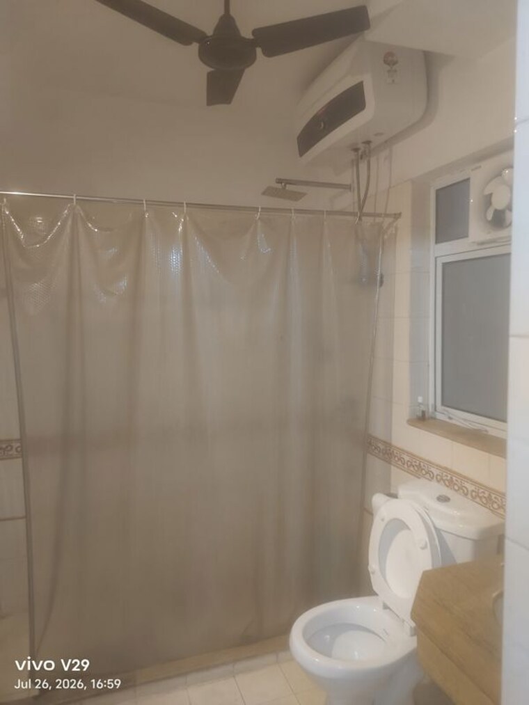 Bathroom, dlf-westend-heights 4 Bedroom 2825 Sq.Ft. Apartment In Sector 53 Gurgaon 10553733