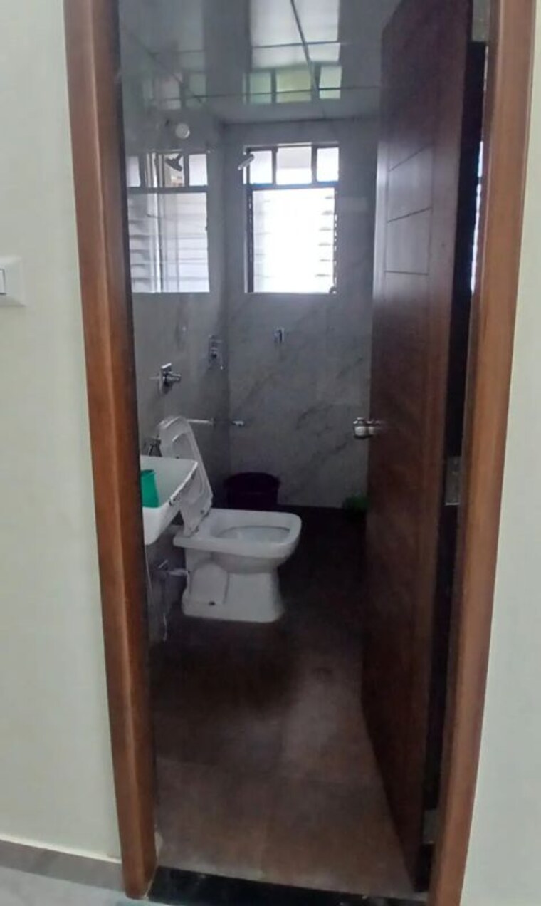 Bathroom, dhanori 2 Bedroom 950 Sq.Ft. Apartment In Dhanori Pune 10553736