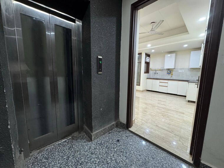Room, chattarpur 2 Bedroom 850 Sq.Ft. Builder Floor In Chattarpur Delhi 10553755