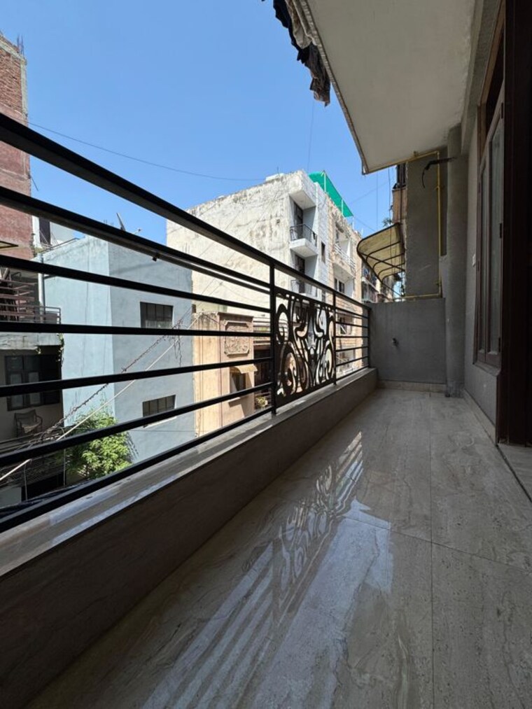 Balcony, chattarpur 2 Bedroom 850 Sq.Ft. Builder Floor In Chattarpur Delhi 10553755