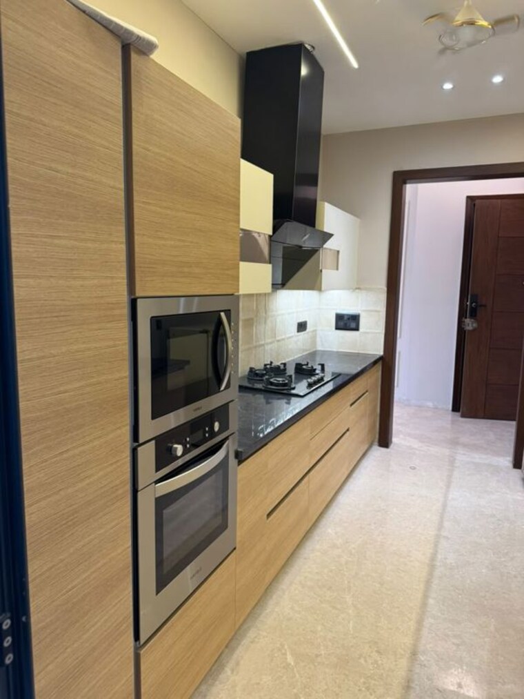 Kitchen, bestech-park-view-spa 4 Bedroom 3715 Sq.Ft. Apartment In Sector 47 Gurgaon 10553767