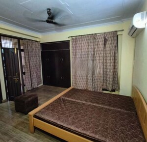 Bedroom in 3 BHK Apartment at Butler Colony – for Rent