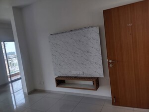 Room in 2 BHK Apartment at Sobha Dream Gardens, Thanisandra Main Road – for Rent