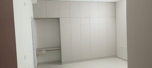 Room in 4 BHK Apartment at L&T Raintree Boulevard, Hebbal – for Rent