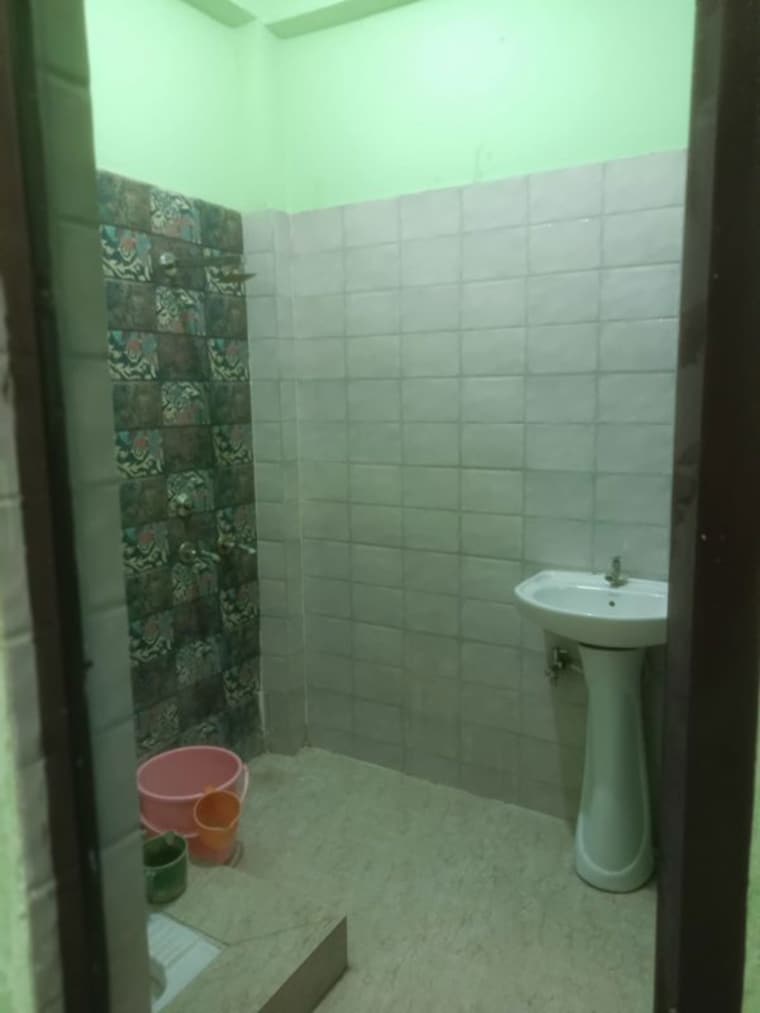 Bathroom, laxmi-homes 2 Bedroom 850 Sq.Ft. Builder Floor In Shahberi Greater Noida 10553799