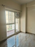 2.5 BHK + Servant Room 1150 Sq.Ft. Apartment in Aims Golf City