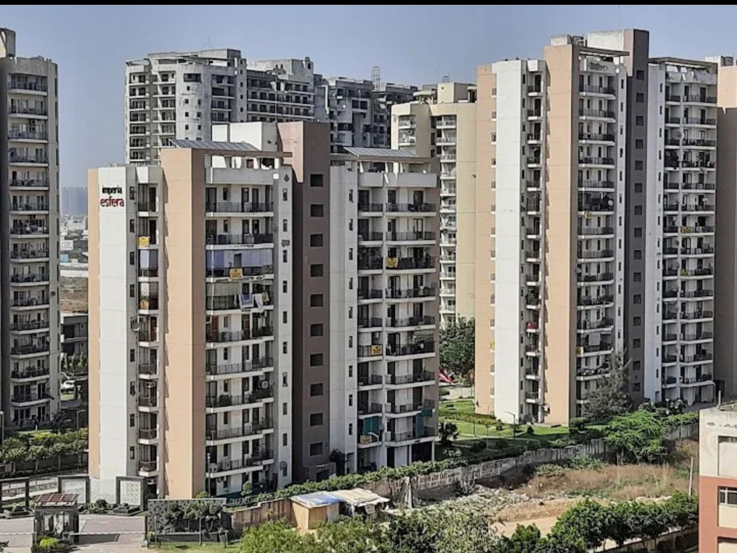 5 BHK + Servant Room 2600 Sq.Ft. Apartment in Imperia Esfera
