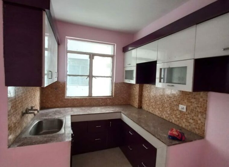 Kitchen, imperia-esfera 5 Bedroom 2600 Sq.Ft. Apartment In Sector 37c Gurgaon 10553794