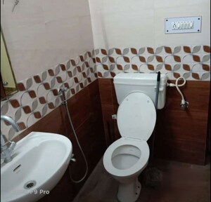 Bathroom in 2 BHK Apartment at Butler Colony – for Rent