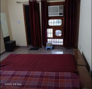 Bedroom in 2 BHK Apartment at Butler Colony – for Rent