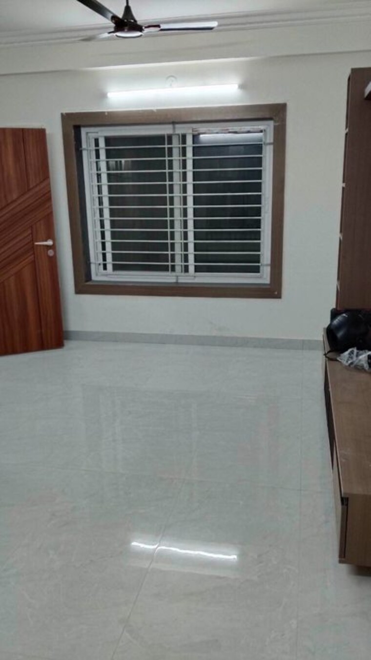 Room, krishna-residency-kadubeesanahalli 2 Bedroom 1000 Sq.Ft. Apartment In Kadubeesanahalli Bangalore 10553862