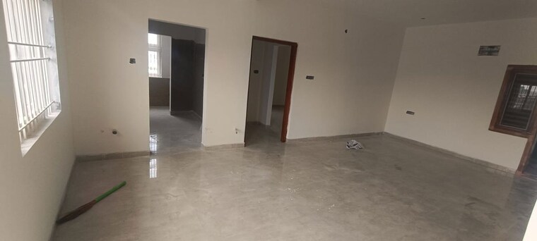 Room, amrutahalli 3 Bedroom 1400 Sq.Ft. Apartment In Amrutahalli Bangalore 10553876