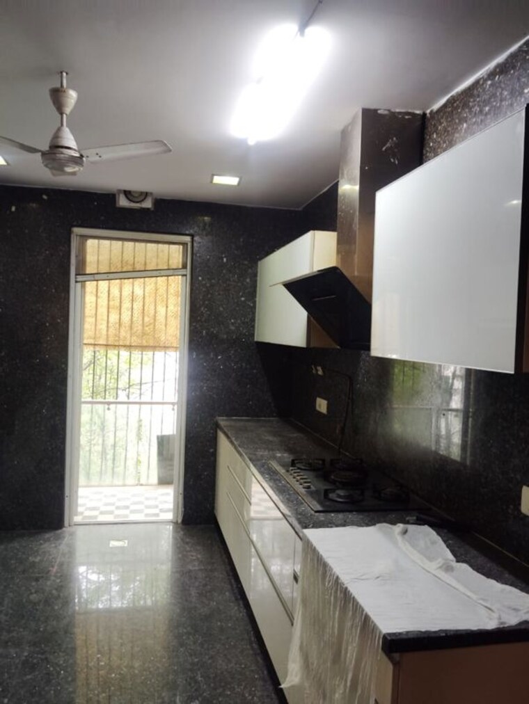 Kitchen, safdarjung development area 4 Bedroom 2600 Sq.Ft. Builder Floor In Safdarjung Development Area Delhi 10553864