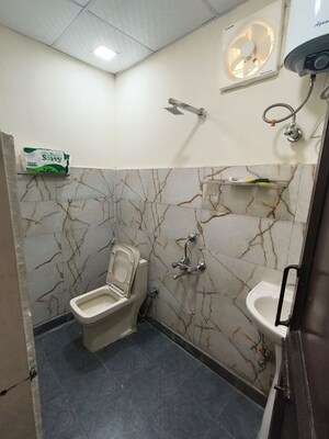 Bathroom in 1 RK Builder Floor at East Of Kailash – for Rent