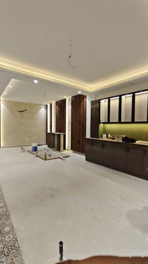 Living Room in 3 BHK Builder Floor at TDI The Retreat, Sector 89 – for Sale