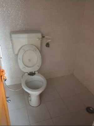 Bathroom in 2 BHK Builder Floor at Sector 28 – for Rent