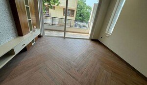Room in 3 BHK Builder Floor at Sector 7 – for Sale