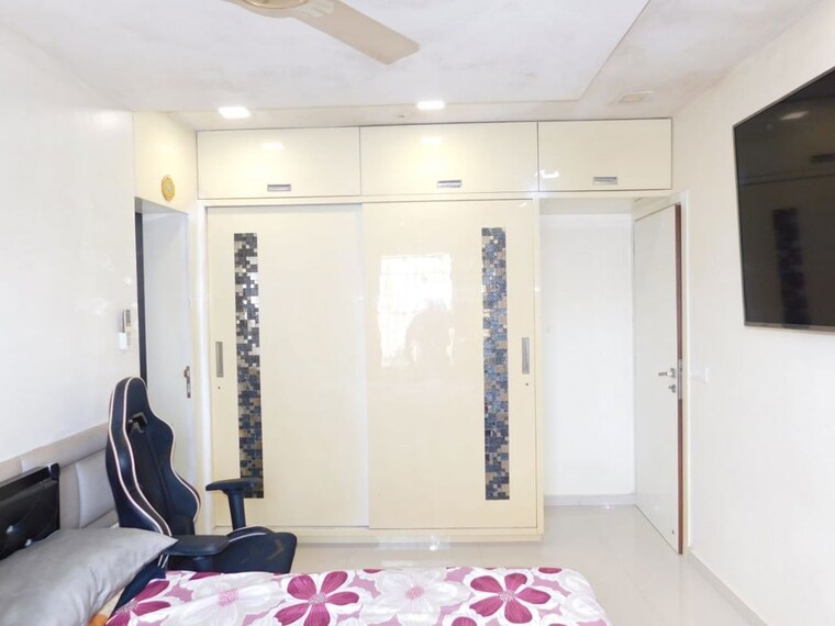 Room, lalani-grandeur 2 Bedroom 657 Sq.Ft. Apartment In Goregaon East Mumbai 10553900