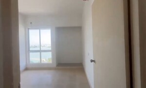 Room in 4 BHK Apartment at Tulip Violet, Sector 69 – for Sale