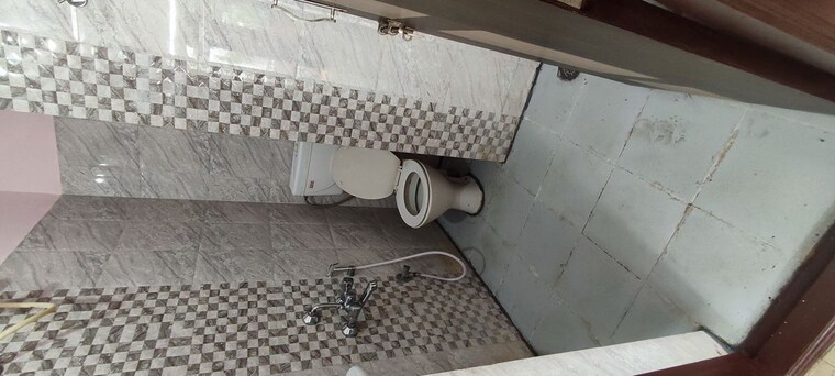 Bathroom, nyanappana halli 2 Bedroom 1000 Sq.Ft. Builder Floor In Nyanappana Halli Bangalore 10553942