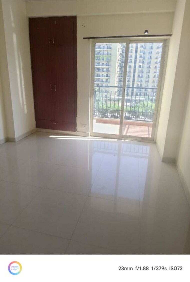 Room, maxblis-grand-wellington 1 Bedroom 615 Sq.Ft. Apartment In Sector 75 Noida 10553951