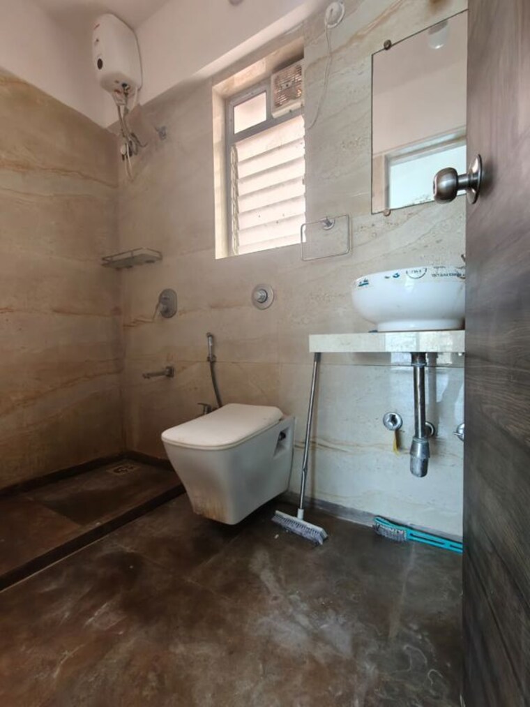 Bathroom, rite-skyluxe 2 Bedroom 1200 Sq.Ft. Apartment In Chembur Mumbai 10553964