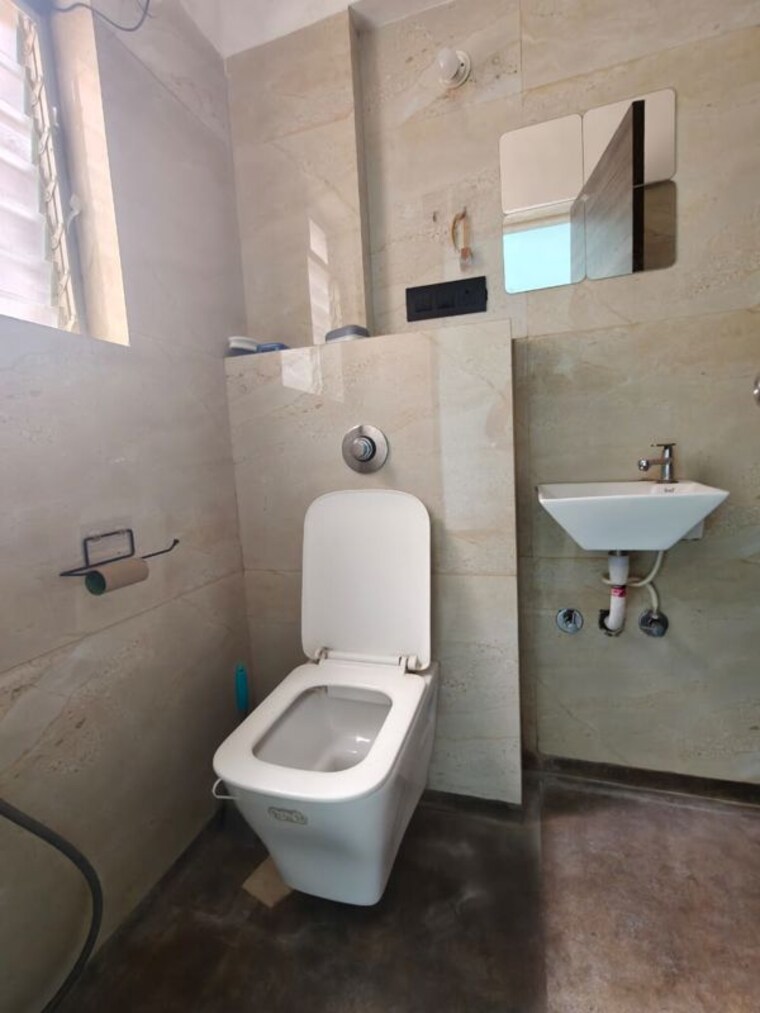 Bathroom, rite-skyluxe 2 Bedroom 1200 Sq.Ft. Apartment In Chembur Mumbai 10553976