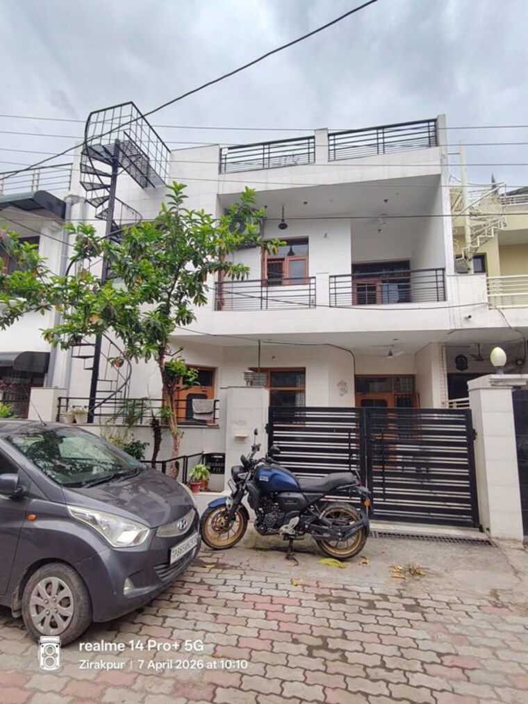 Exterior View, raglan-gulmohar-trends 5 Bedroom 1650 Sq.Ft. Independent House In Dhakoli Zirakpur 10553997