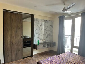 Room in 3 BHK Apartment at Utrathiya – for Rent
