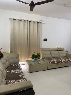 Bedroom in 2 BHK Apartment at Kohinoor Zen Estate, Kharadi – for Rent