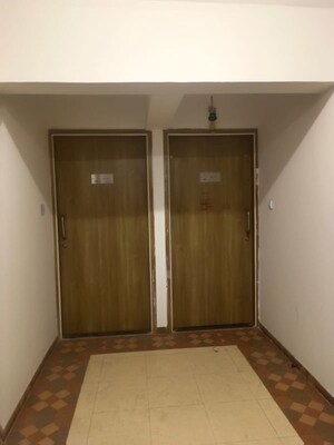 Room in 2 BHK Apartment at Kohinoor Zen Estate, Kharadi – for Rent