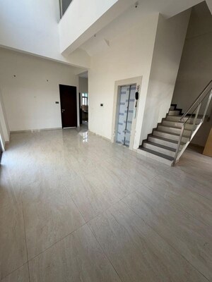 Room in 4 BHK Apartment at Kolte Patil Life Republic Sound of Soul, Hinjewadi – for Rent