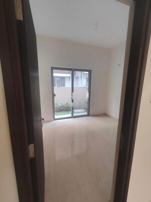 Room in 4 BHK Apartment at Kolte Patil Life Republic Sound of Soul, Hinjewadi – for Rent