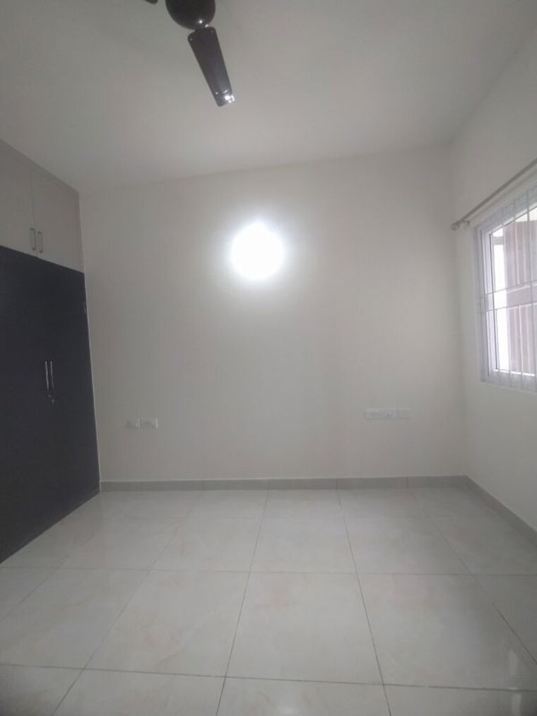 Room, prestige-park-square 3 Bedroom 1200 Sq.Ft. Apartment In Bannerghatta Road Bangalore 10554007