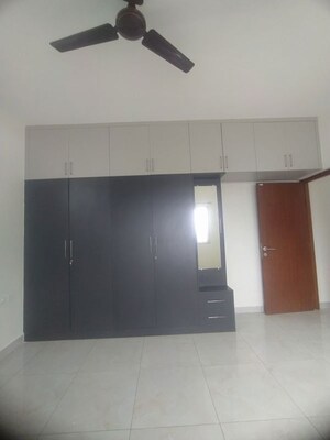 Room in 3 BHK Apartment at Prestige Park Square, Bannerghatta Road – for Rent