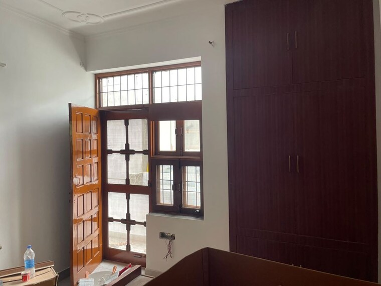 Room, sector 47 1 Bedroom 300 Sq.Ft. Builder Floor In Sector 47 Gurgaon 10554046