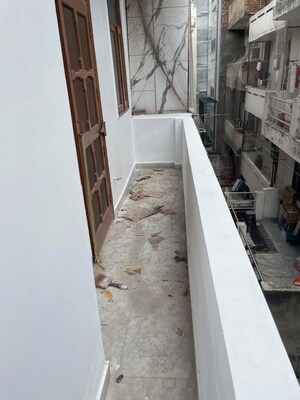 Balcony in 1 BHK Builder Floor at Sector 47 – for Rent