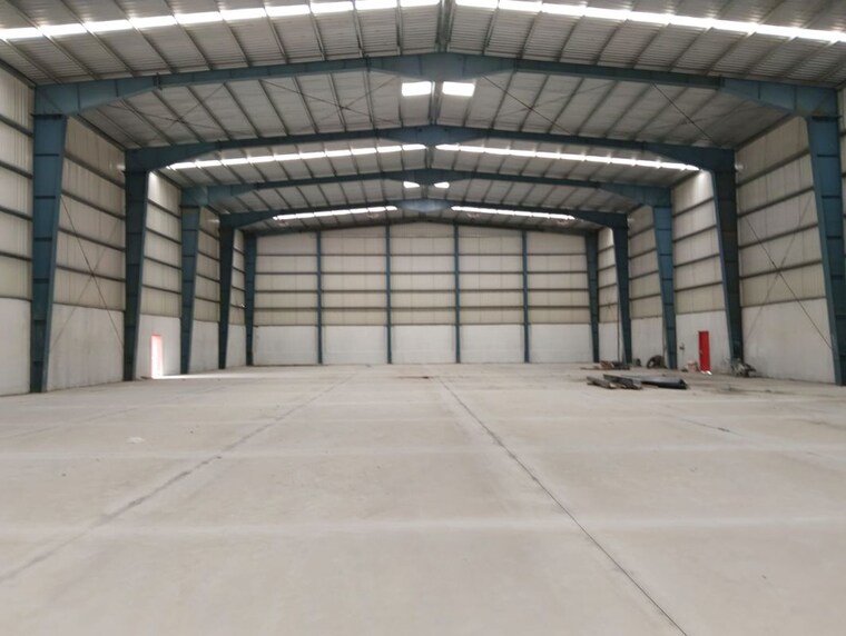 Balcony, nelamangala Commercial Warehouse 45000 Sq.Ft. In Nelamangala Bangalore 10554055