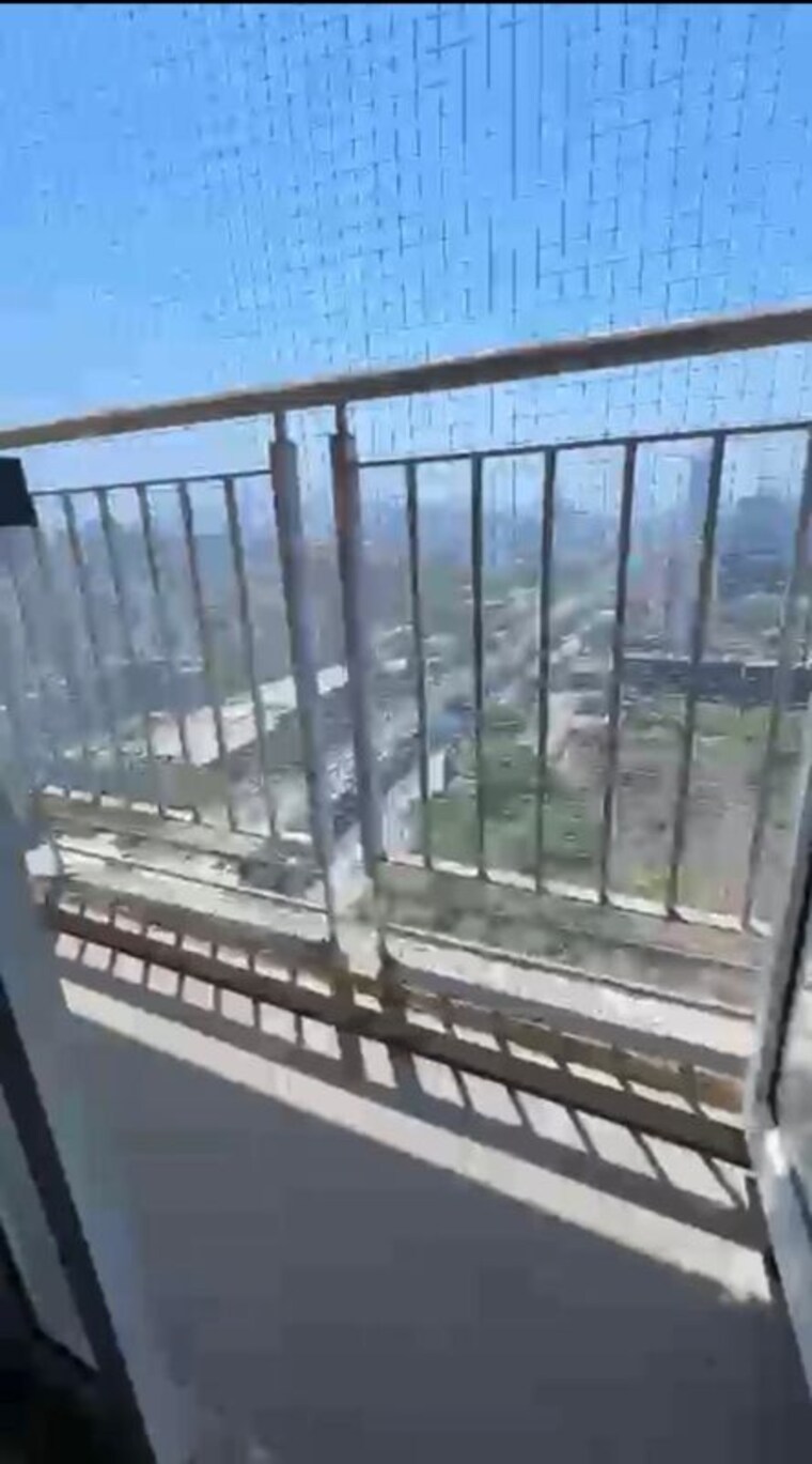 Balcony, dosti-group-imperia 3 Bedroom 734 Sq.Ft. Apartment In Manpada Thane 10554058