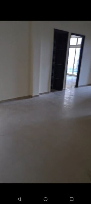 Room in  Apartment at Mahagun My Woods, Sector 16c Greater Noida – for Rent