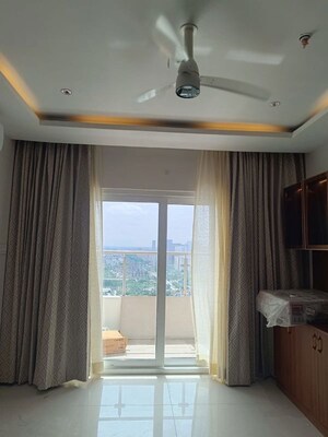 Room in 4 BHK Apartment at NCC Urban One, Narsingi – for Rent