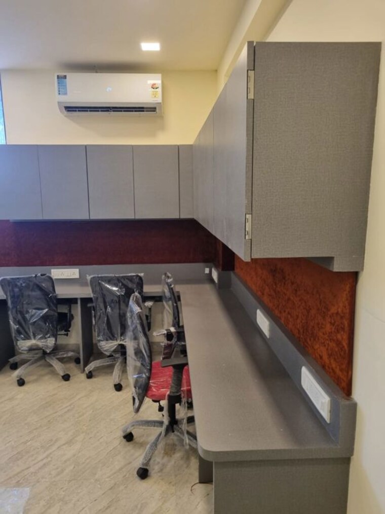 Team Area, dilkap-chambers Commercial Office Space 550 Sq.Ft. In Andheri West Mumbai 10554087