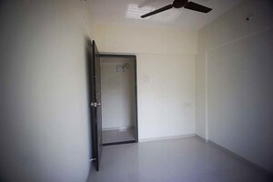 Room in 2 BHK Apartment at Baner – for Sale